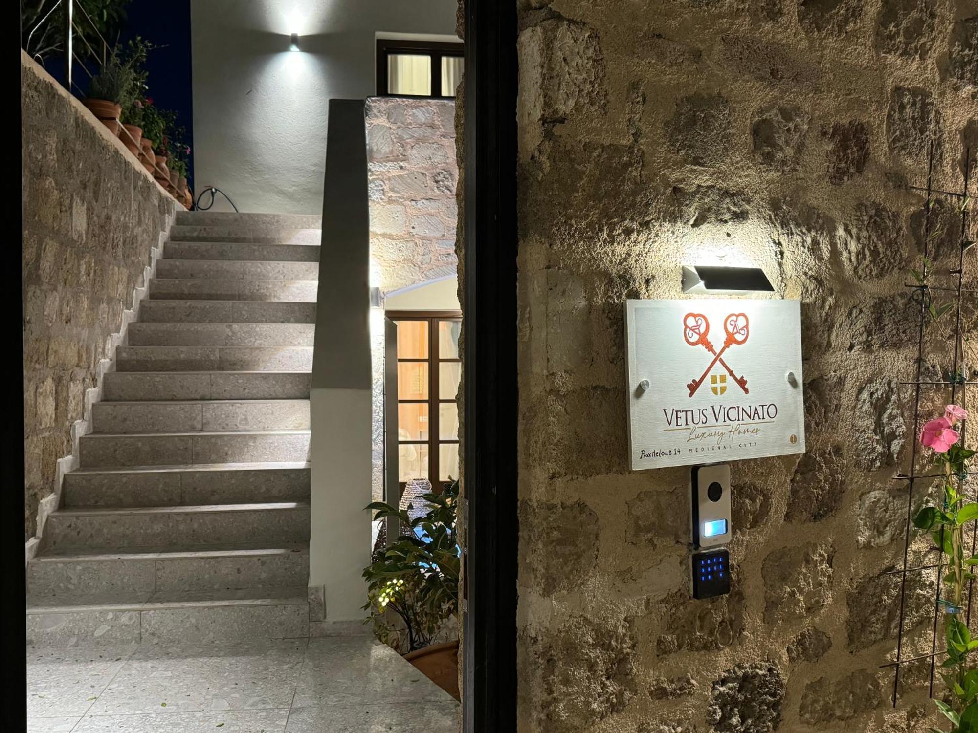 Vetus Vicinato Luxury Homes Rhodes City Esterno foto